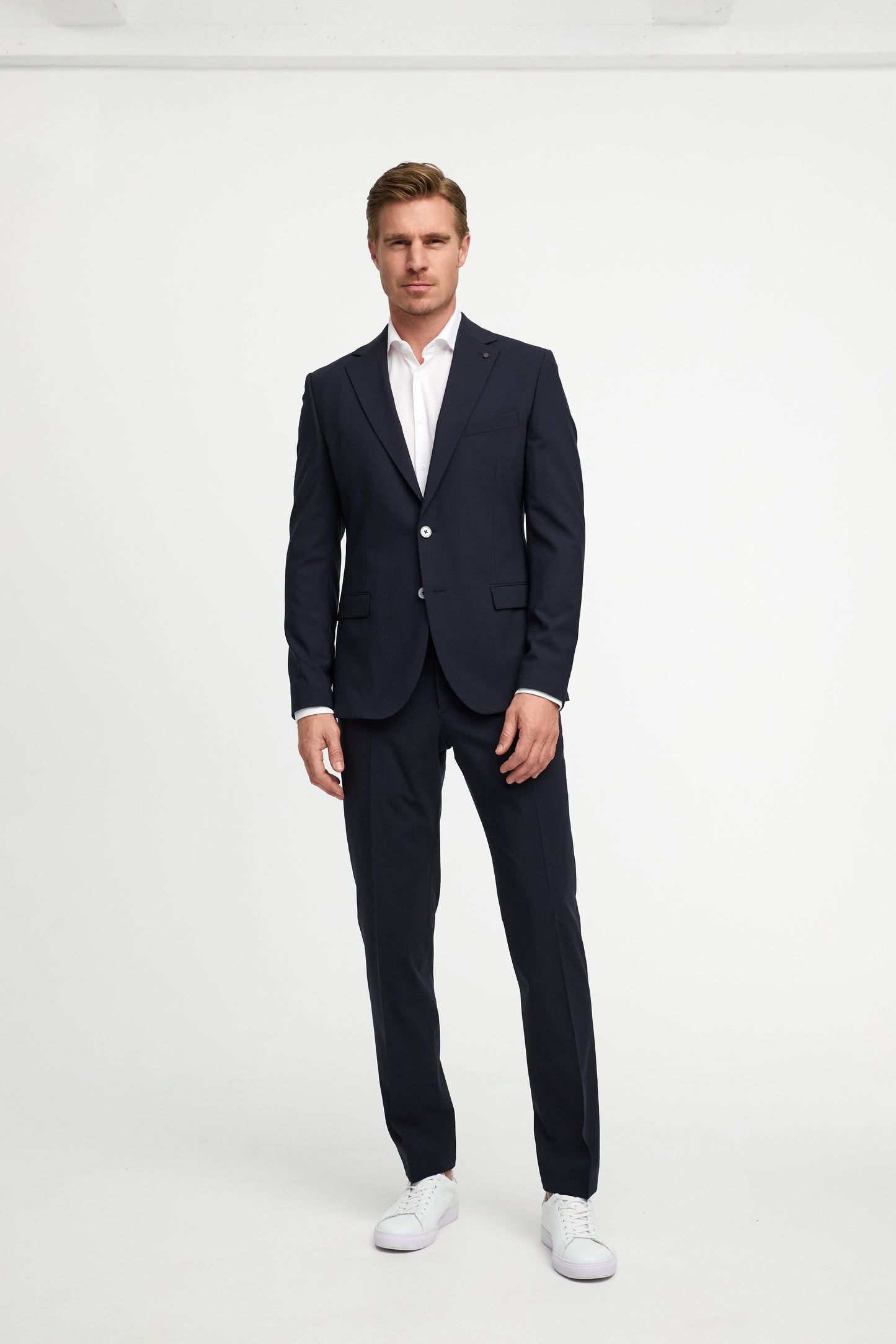 Suit made of stretch virgin wool 251011-690 Navy